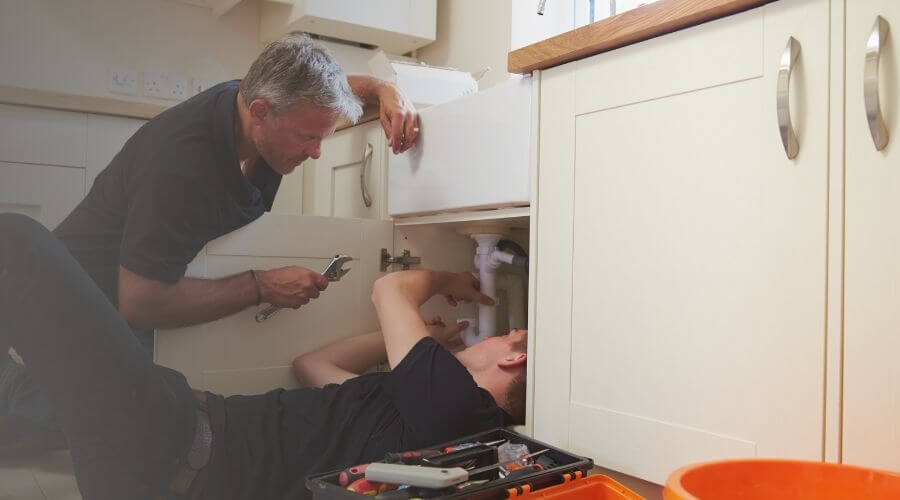 Professional burst pipe repair services in Burnside, IA